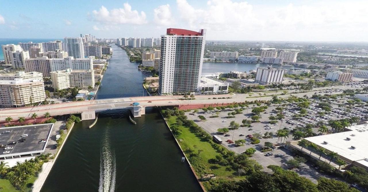 Beachwalk Resort & Condos Hallandale Beach Ngoại thất bức ảnh