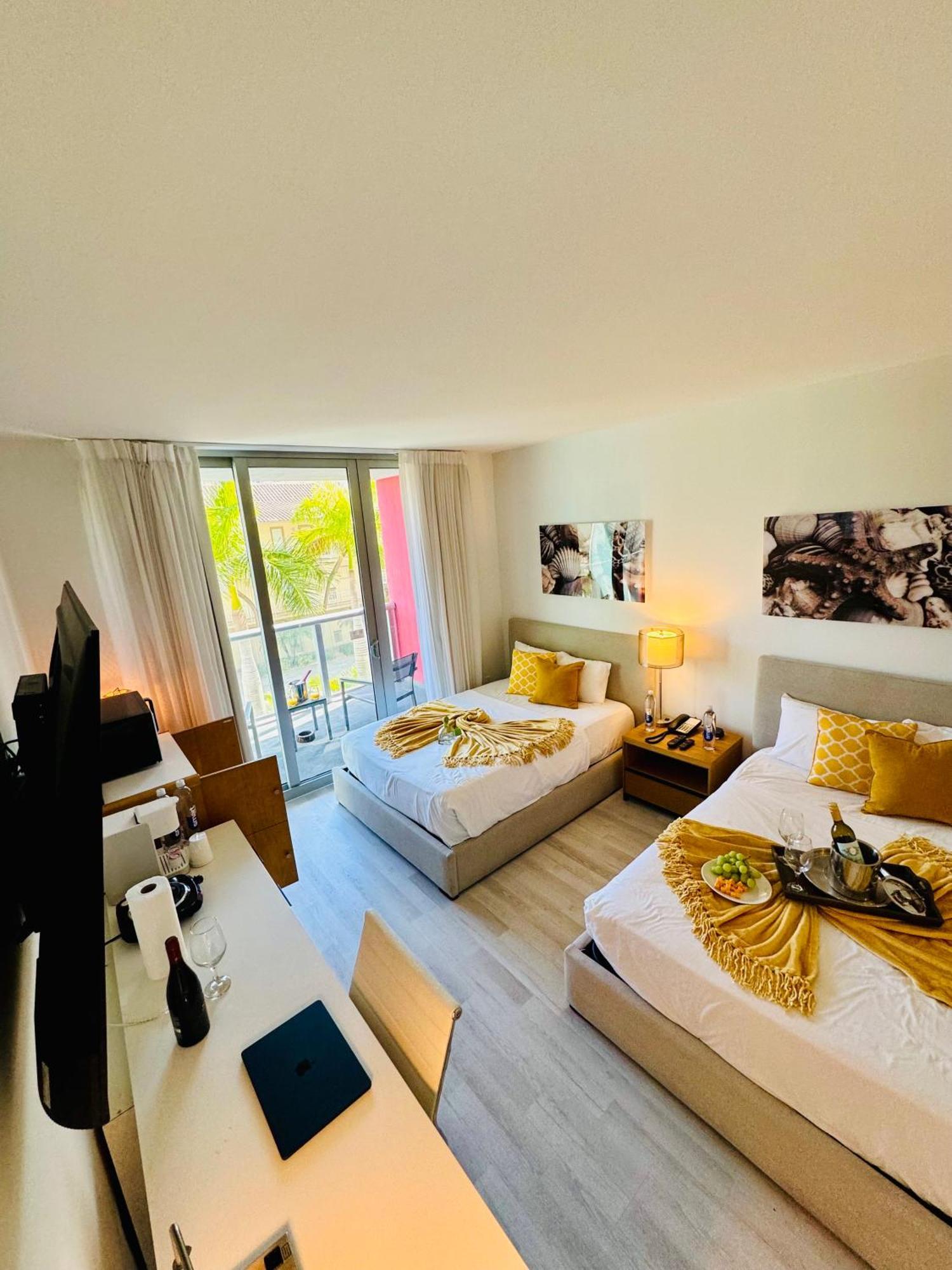 Beachwalk Resort & Condos Hallandale Beach Ngoại thất bức ảnh