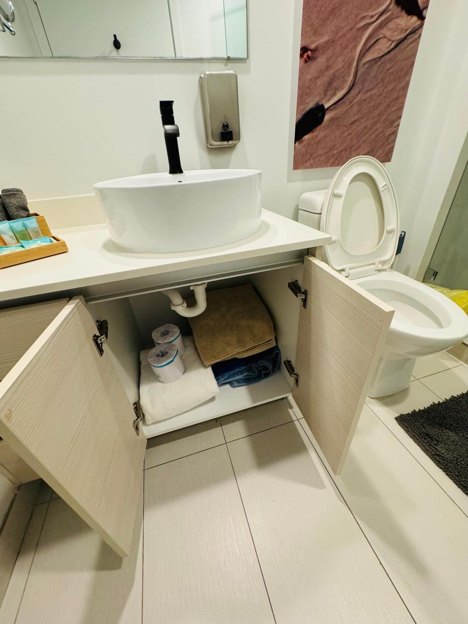 Beachwalk Resort & Condos Hallandale Beach Ngoại thất bức ảnh