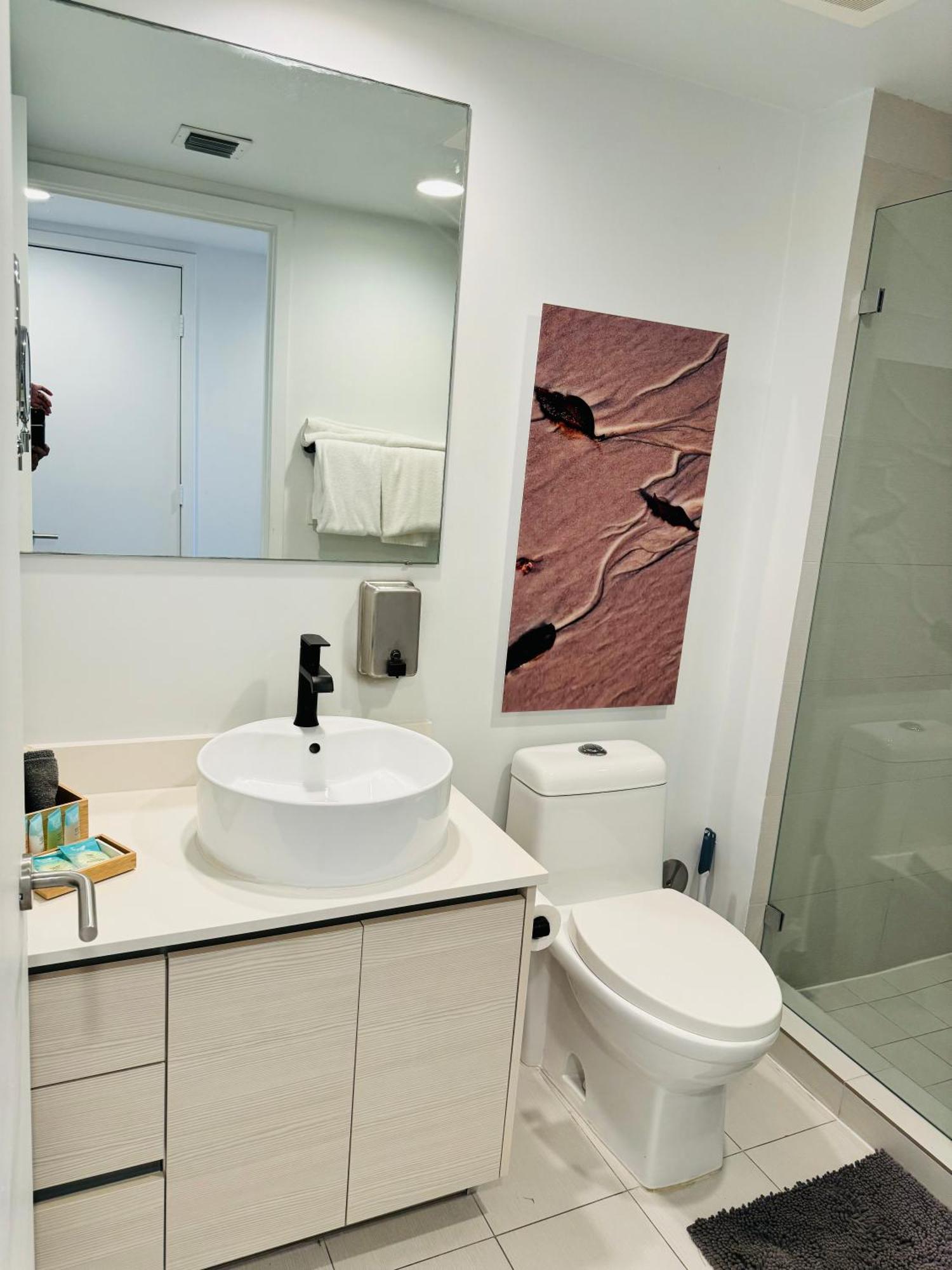 Beachwalk Resort & Condos Hallandale Beach Ngoại thất bức ảnh