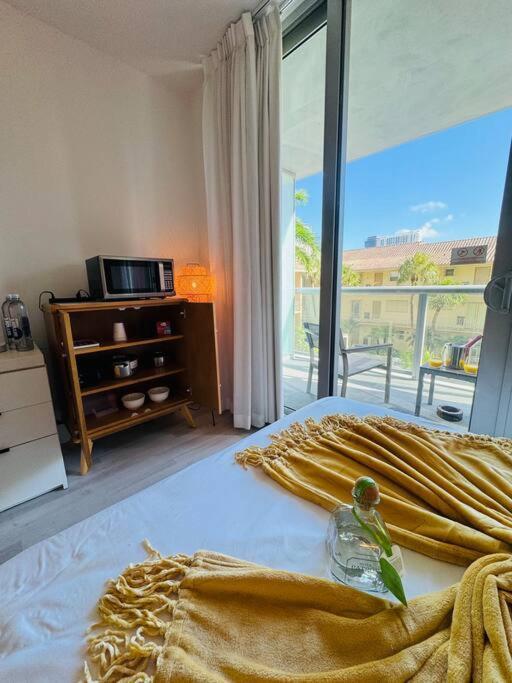 Beachwalk Resort & Condos Hallandale Beach Ngoại thất bức ảnh