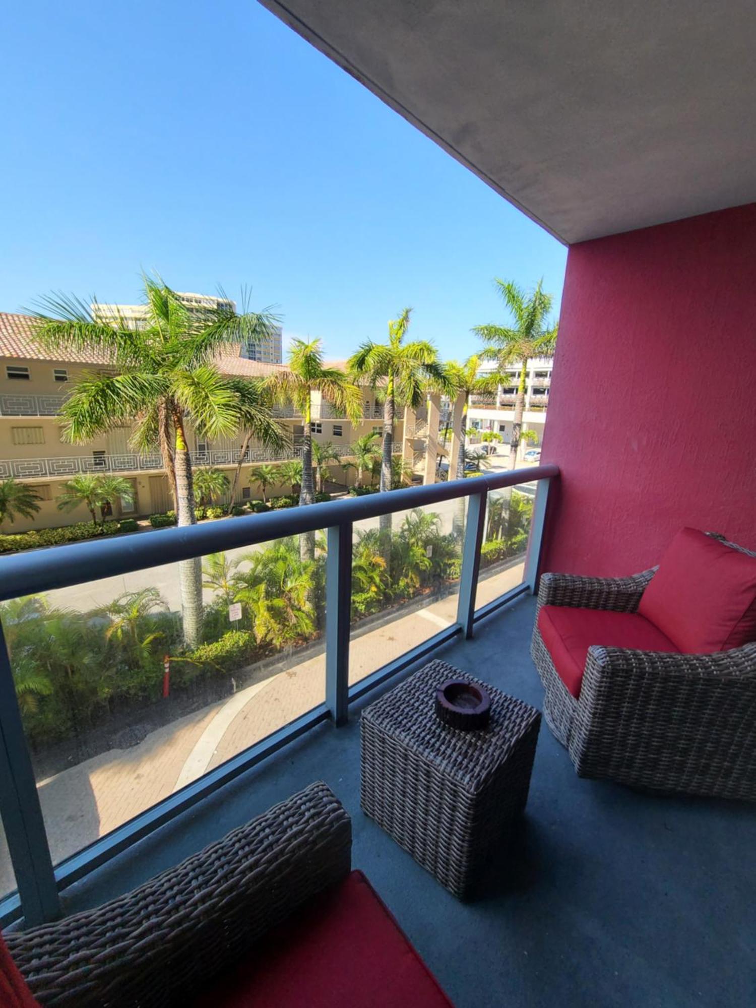 Beachwalk Resort & Condos Hallandale Beach Ngoại thất bức ảnh